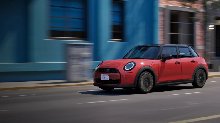 MINI Cooper 5 Puertas desde 185€/mes*