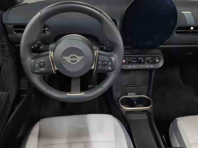 MINI Cooper Cabrio C 120 kW (163 CV)