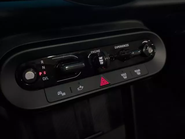MINI Cooper Cabrio C 120 kW (163 CV)