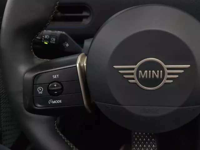 MINI Cooper Cabrio C 120 kW (163 CV)