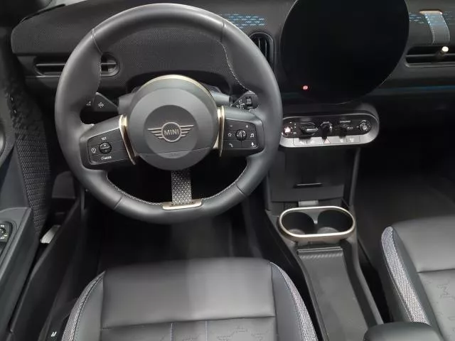 MINI Cooper Cabrio C 120 kW (163 CV)