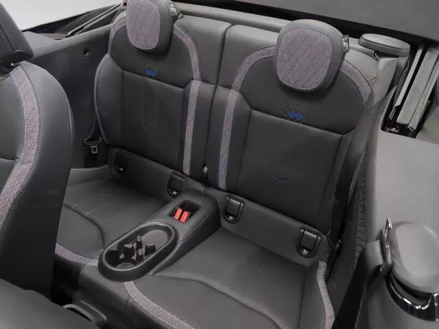 MINI Cooper Cabrio C 120 kW (163 CV)