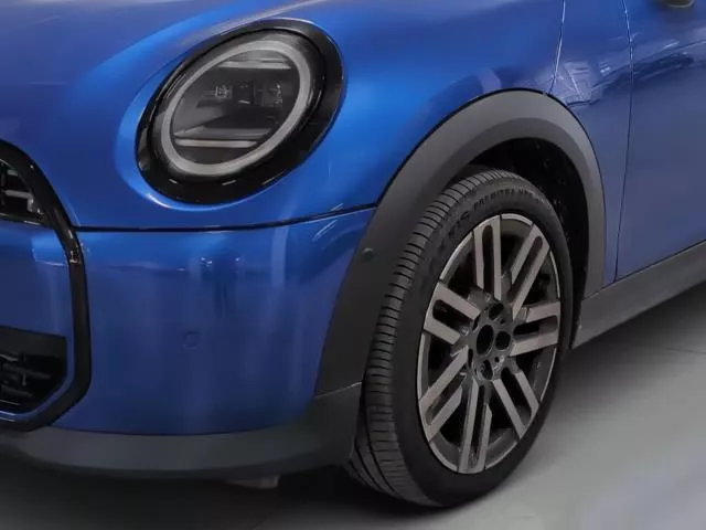 MINI Cooper Cabrio C 120 kW (163 CV)