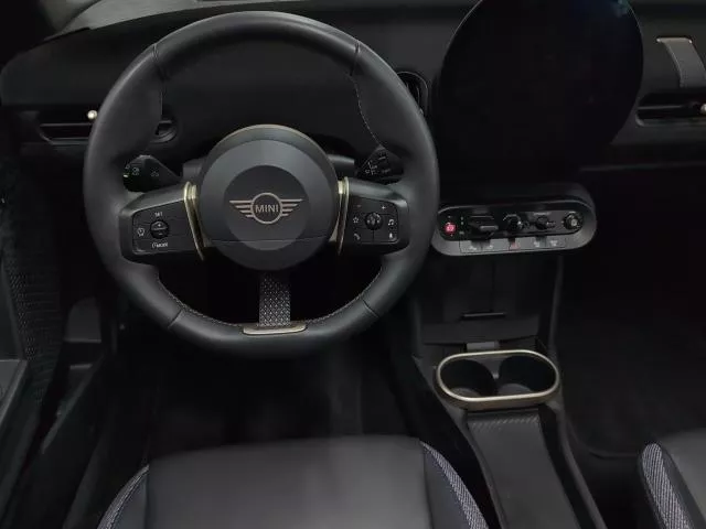 MINI Cabrio Cooper C 120 kW (163 CV)