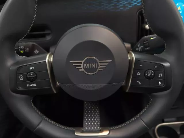 MINI Cooper Cabrio C 120 kW (163 CV)
