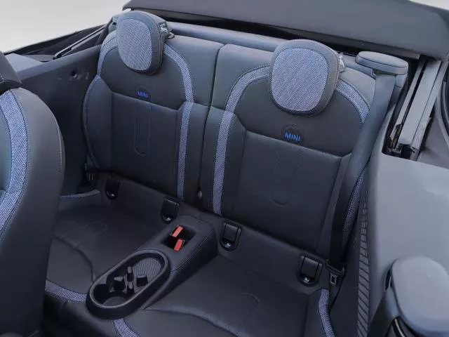 MINI Cooper Cabrio C 120 kW (163 CV)