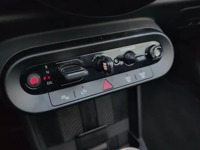MINI Cooper Cabrio C 120 kW (163 CV)