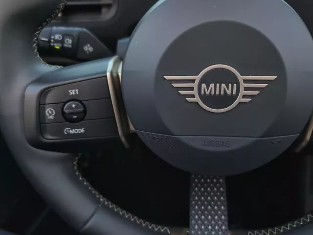 MINI Cooper Cabrio C 120 kW (163 CV)