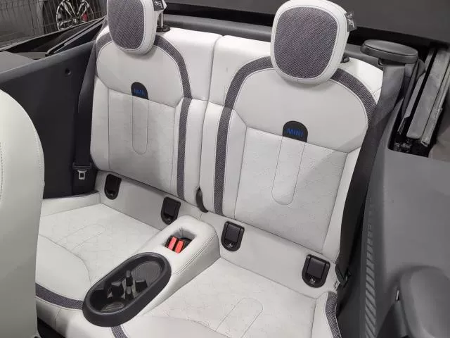 MINI Cooper Cabrio C 120 kW (163 CV)