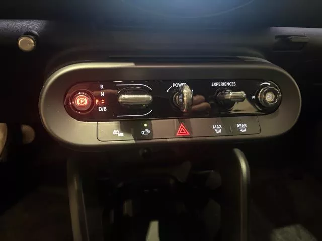 MINI Aceman SE 160 kW (218 CV)