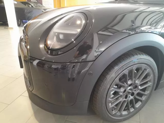 MINI Cooper C 115 kW (156 CV)