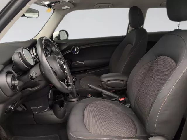 MINI Cooper D 85 kW (116 CV)