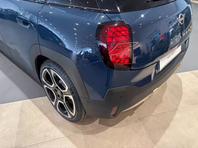 MINI Aceman SE 160 kW (218 CV)