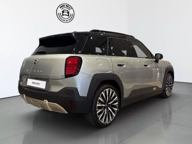 MINI Aceman E 135 kW (184 CV)