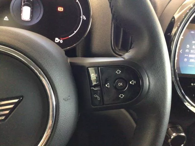 MINI Countryman Cooper 100 kW (136 CV)