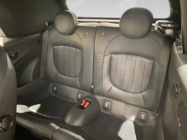 MINI Cooper Cabrio One 75 kW (102 CV)