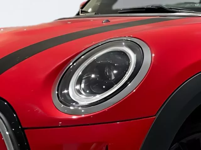 MINI Cooper Cabrio One 75 kW (102 CV)